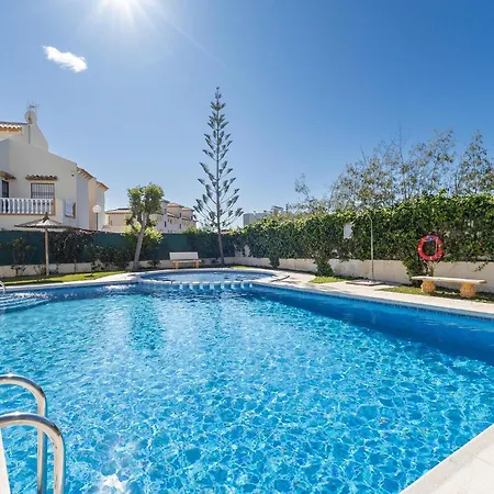 Semesterbostad 2 Bedroom Stunning In La Zenia Playa Flamenca